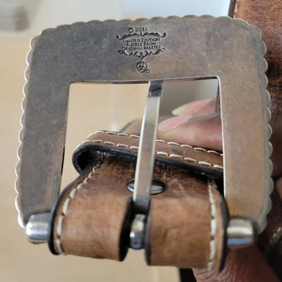 Western Style SILVER CROSS Men’s Genuine Leather Belt - Picture 7 of 14